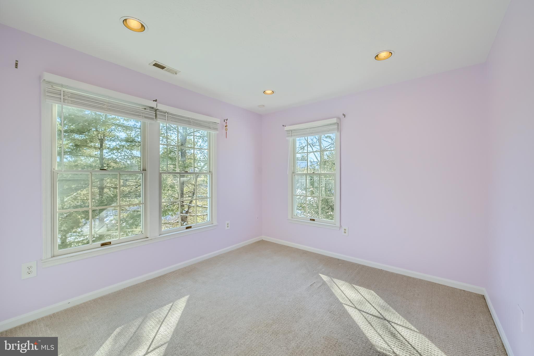 GABLES AT SUMMIT CHASE - Residential Lease