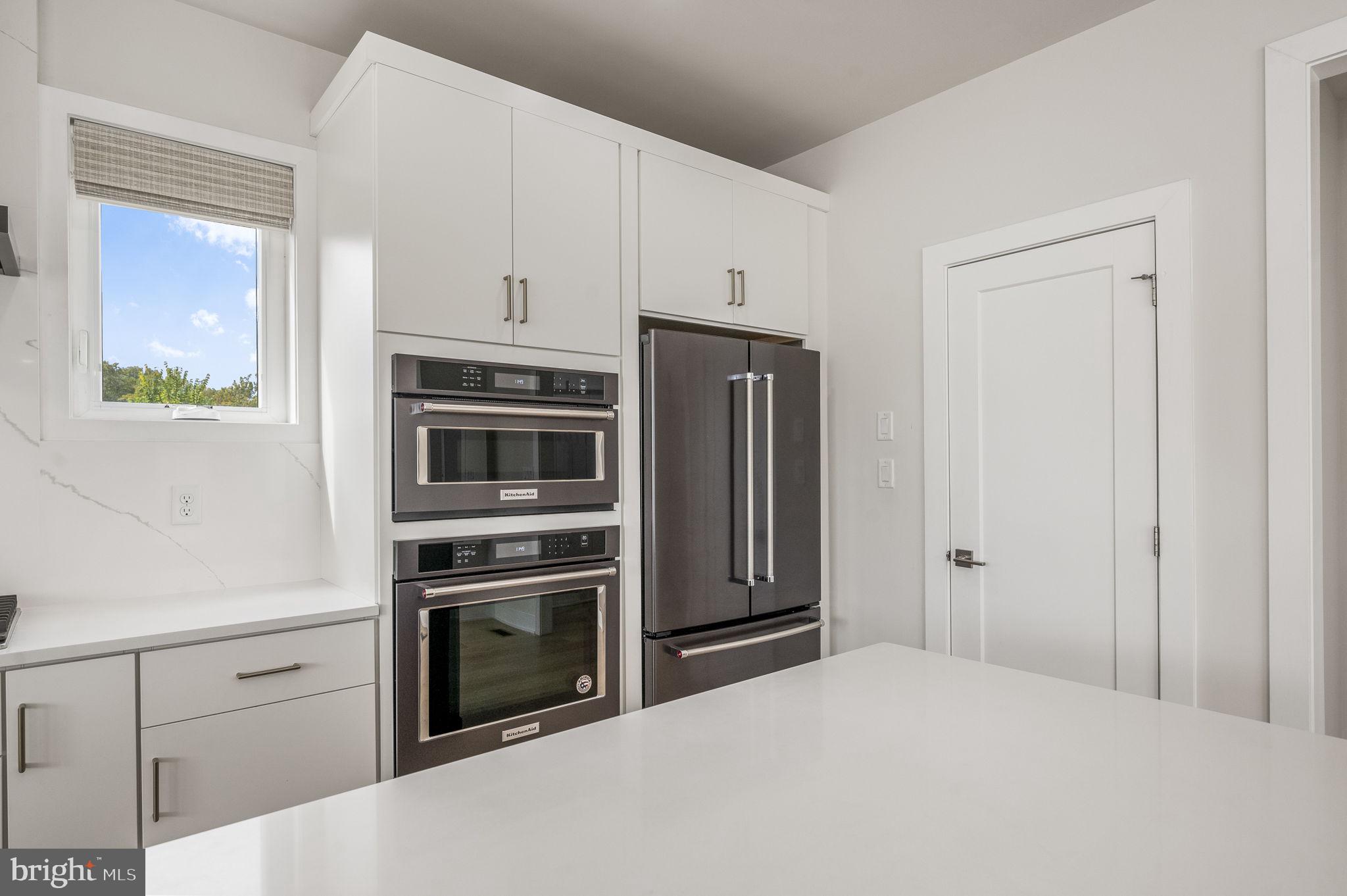 GREAT VALLEY CROSSING - Residential Lease
