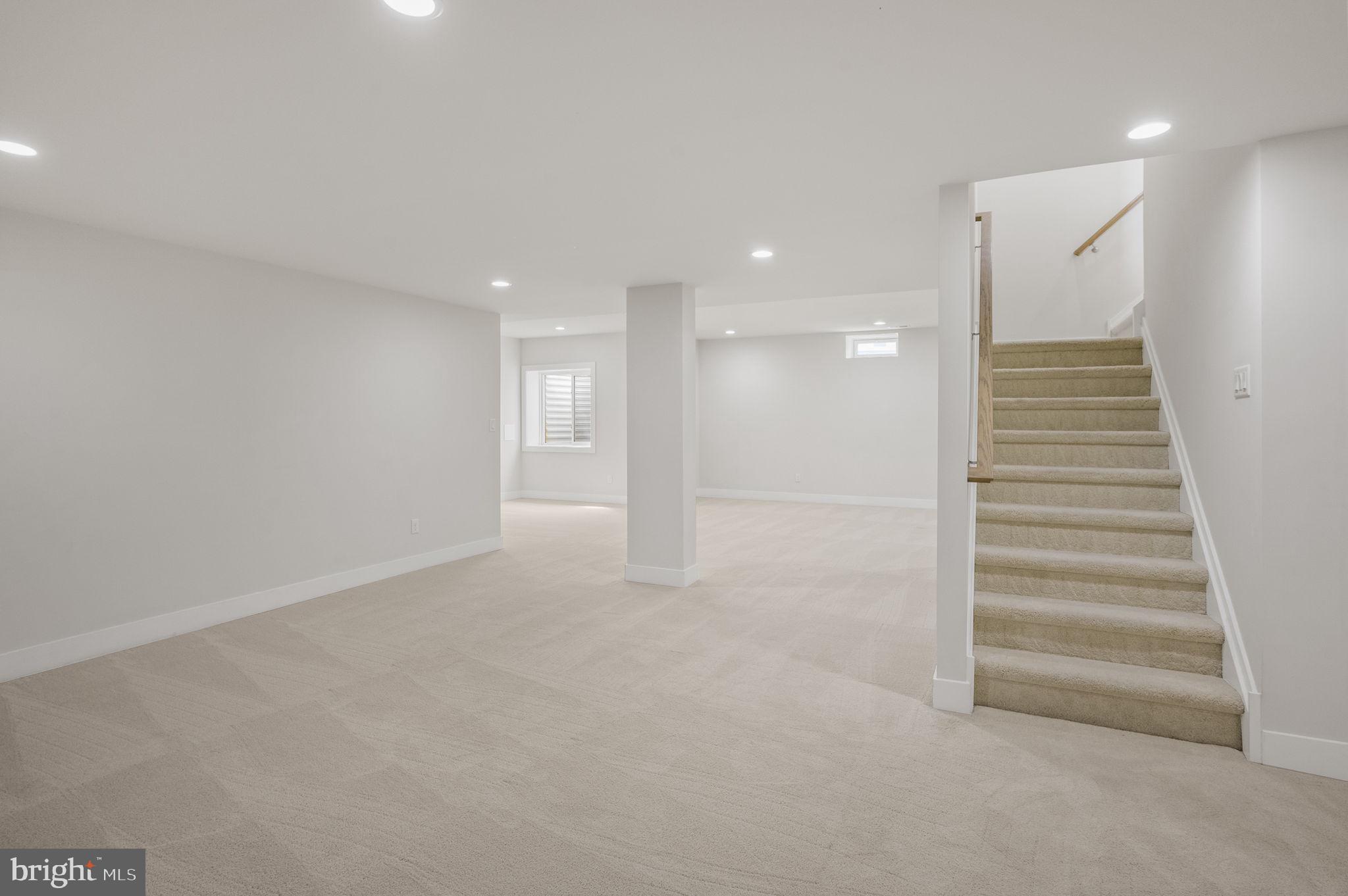 GREAT VALLEY CROSSING - Residential Lease