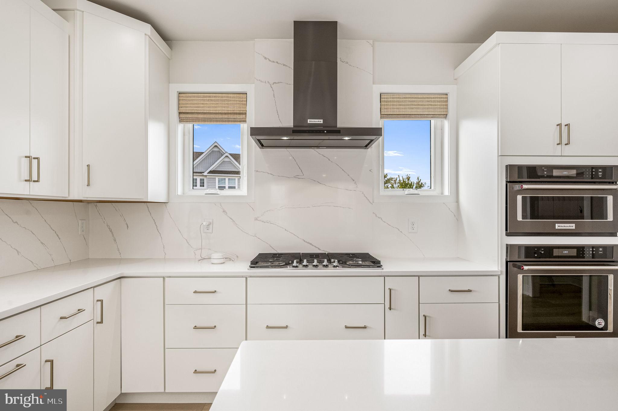 GREAT VALLEY CROSSING - Residential Lease