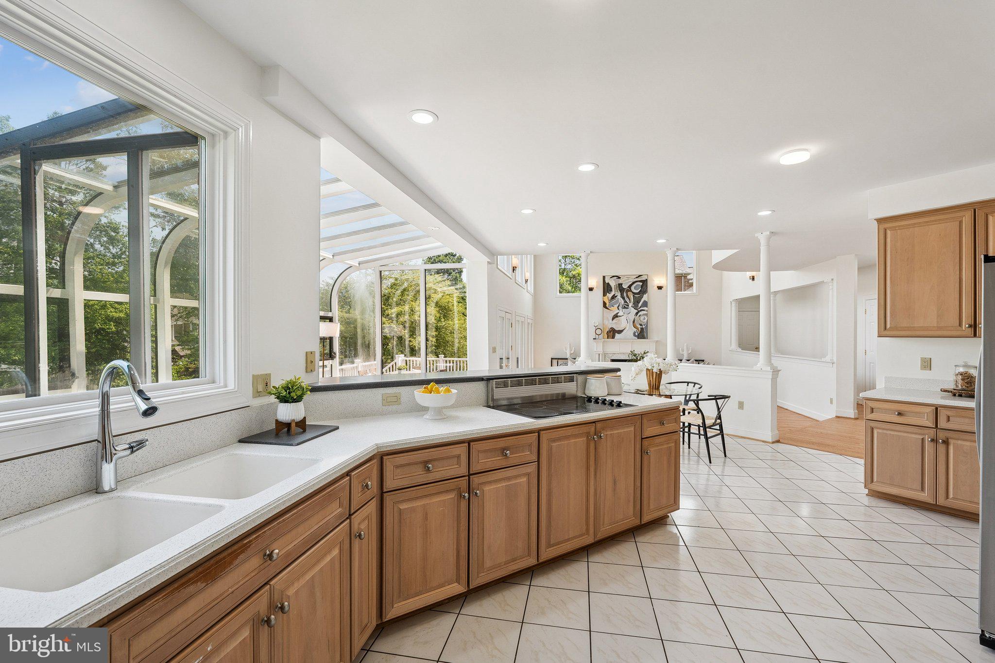 PINE KNOLLS - Residential