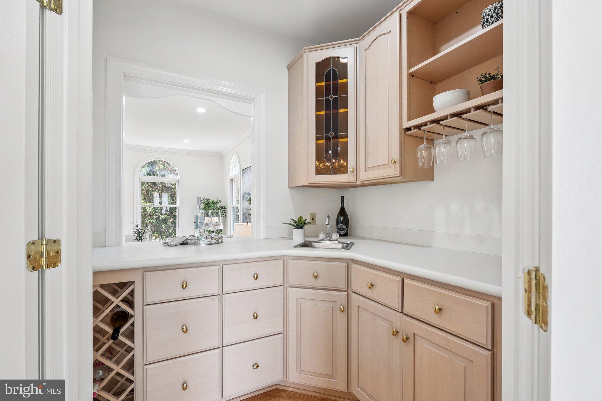 PINE KNOLLS - Residential