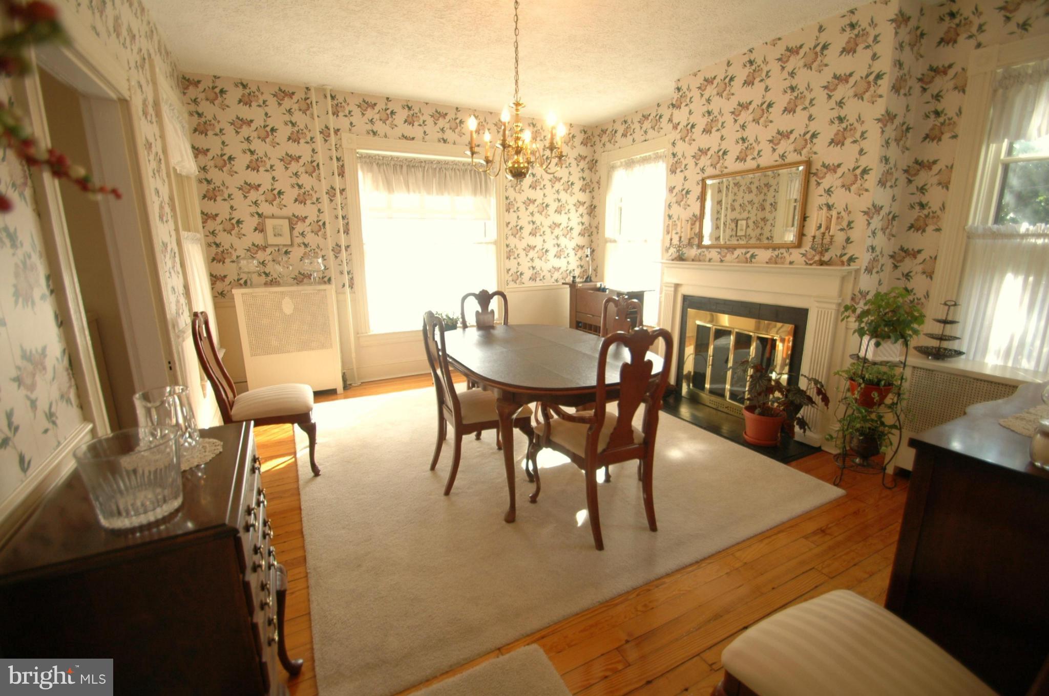 MURRAY HILL - Residential