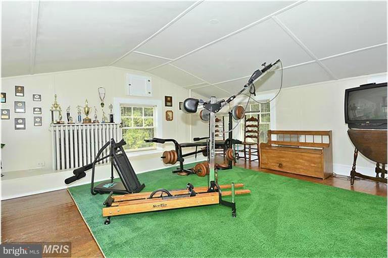 MURRAY HILL - Residential