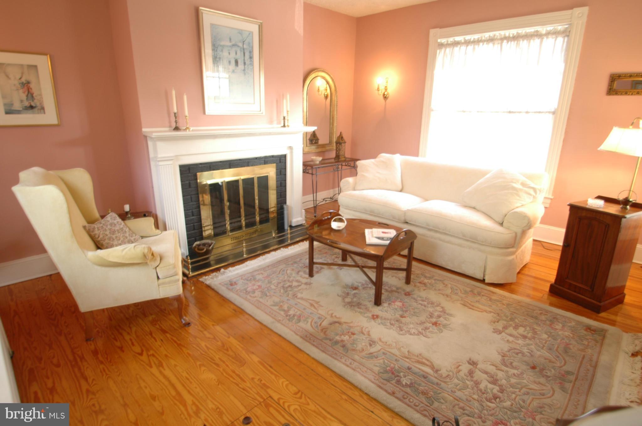 MURRAY HILL - Residential