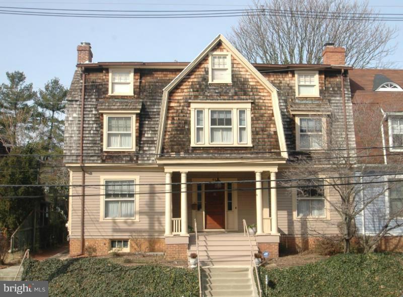 MURRAY HILL - Residential