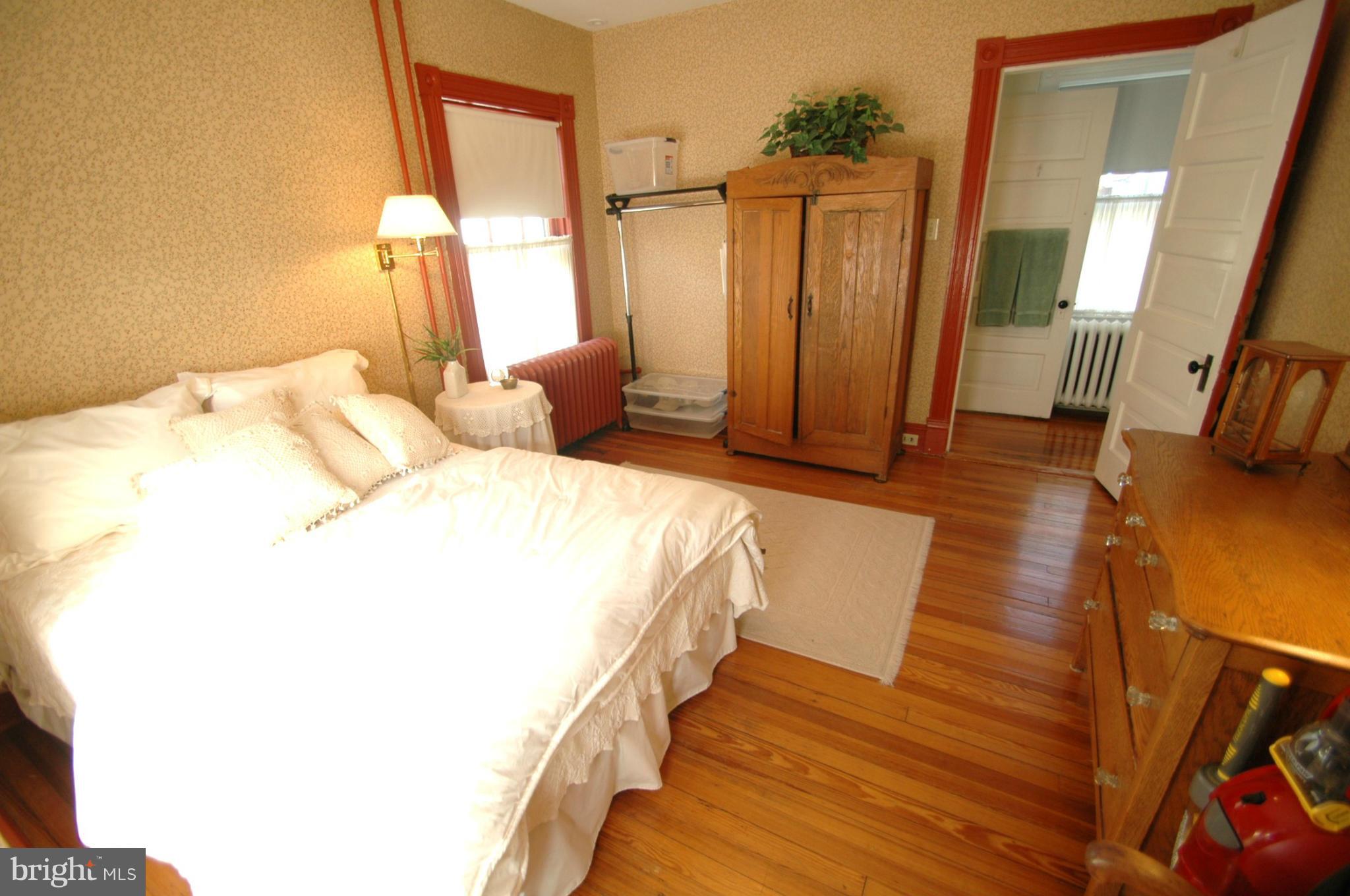 MURRAY HILL - Residential