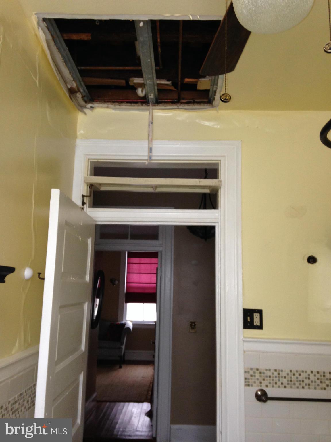 WINDSOR HILLS - Residential