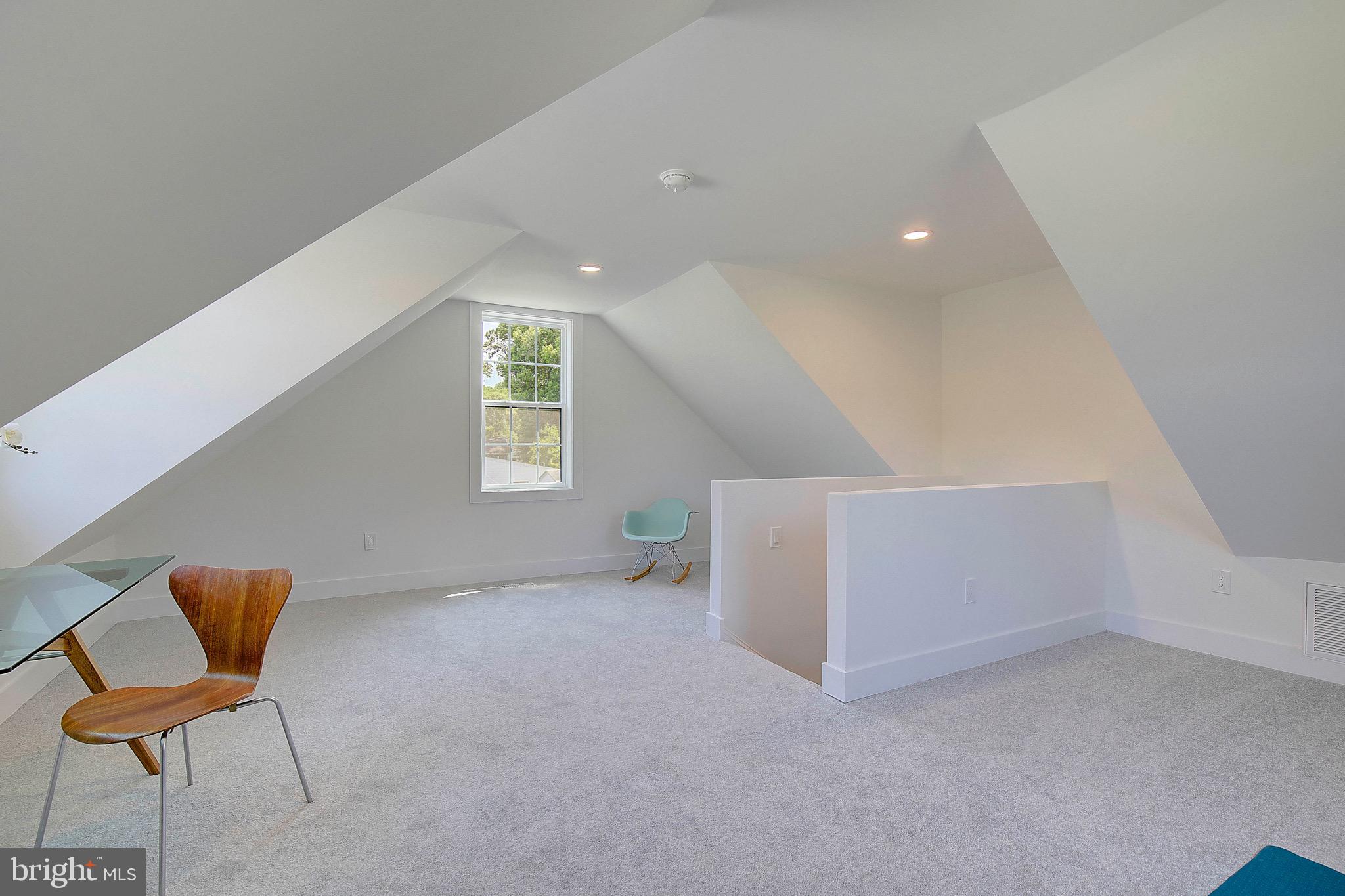 NORTH CHESAPEAKE BEACH - Residential