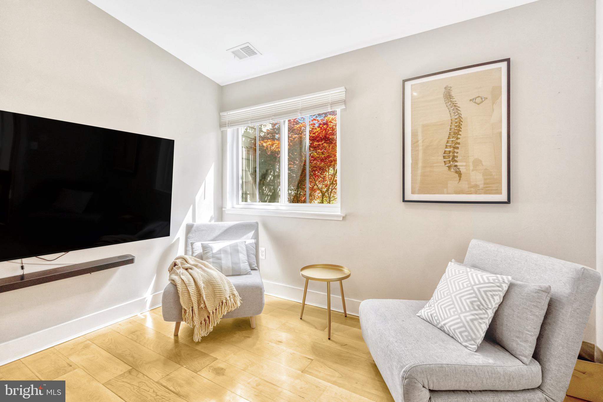 VILLARIDGE - Residential Lease