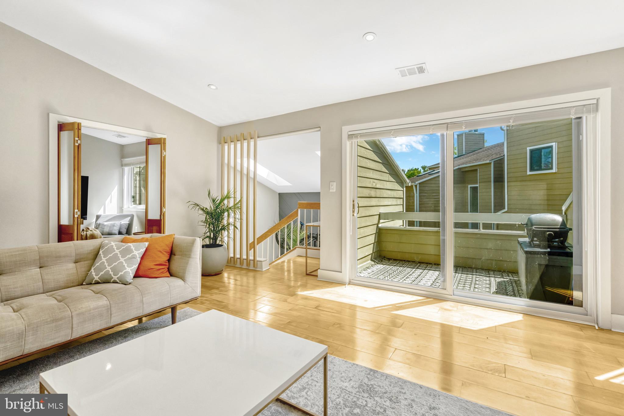 VILLARIDGE - Residential Lease