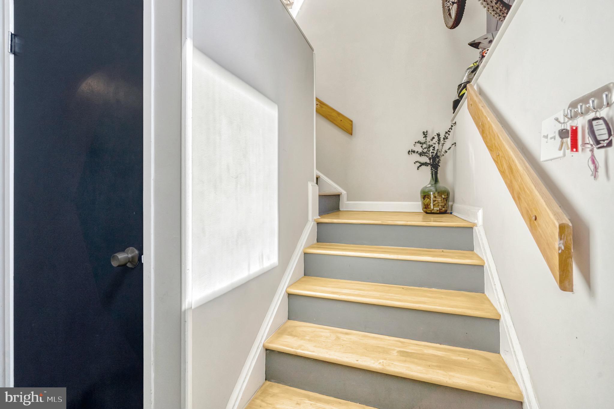 VILLARIDGE - Residential Lease