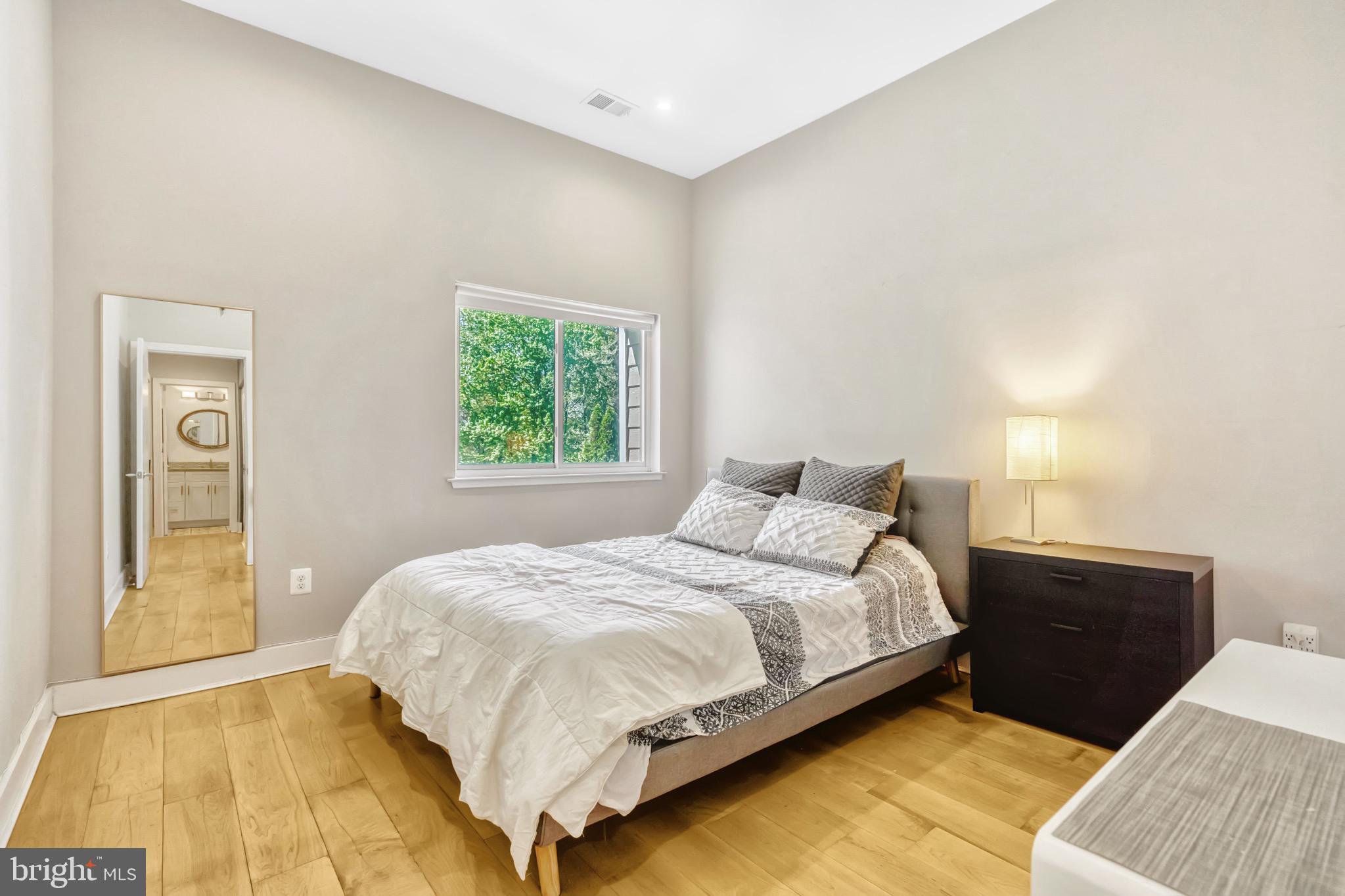 VILLARIDGE - Residential Lease