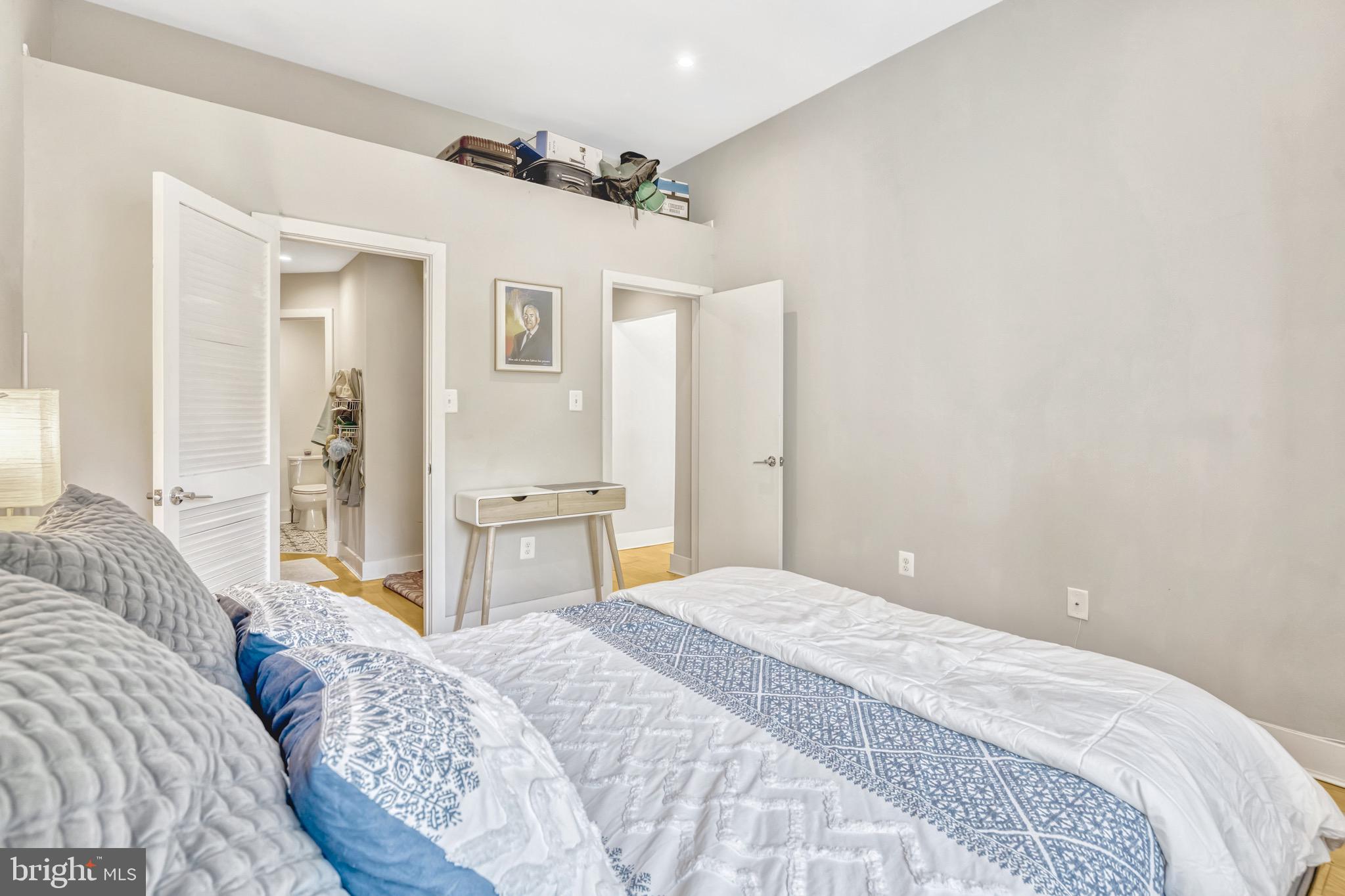 VILLARIDGE - Residential Lease