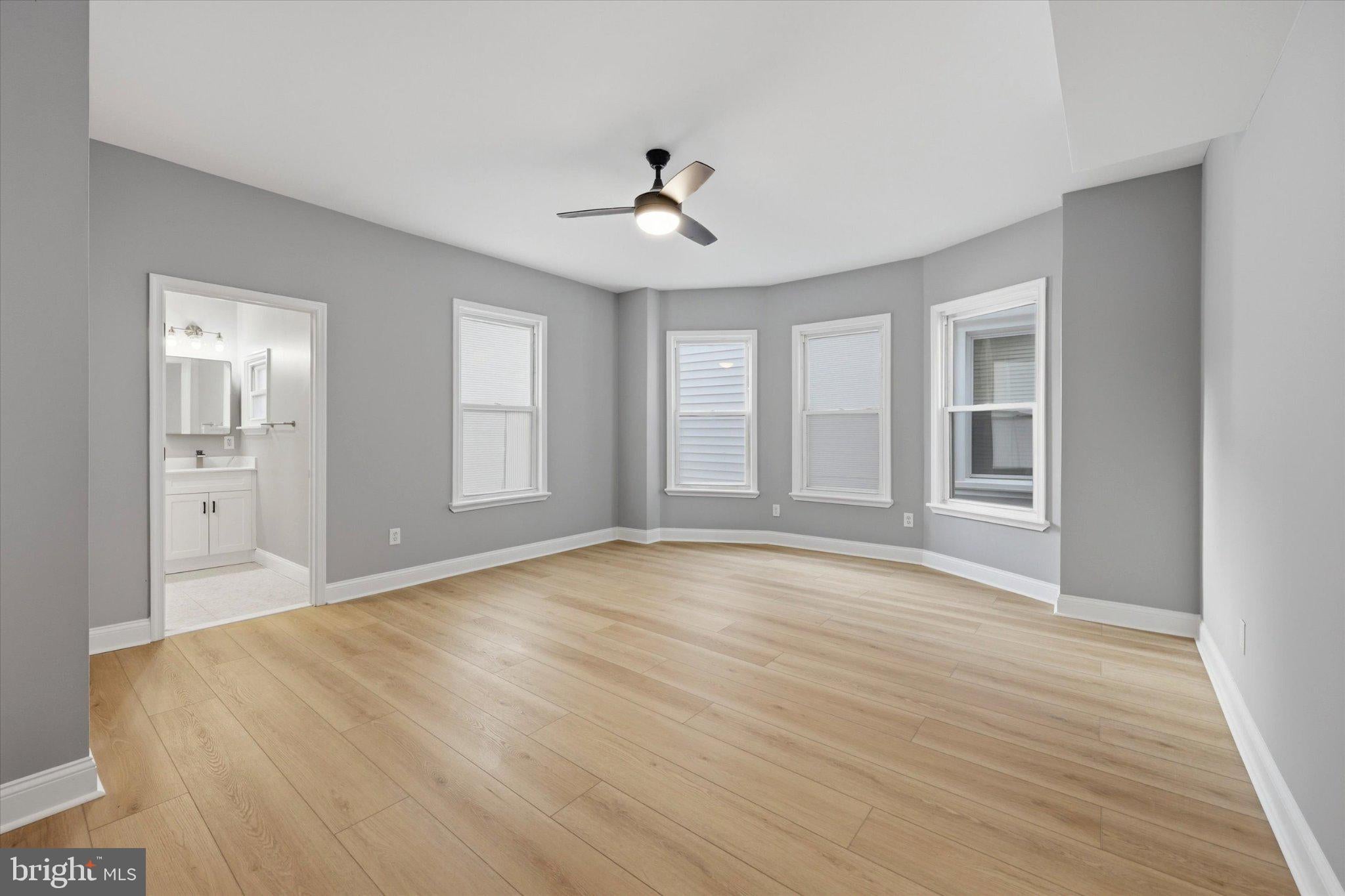 123 BERKLEY SQUARE 2