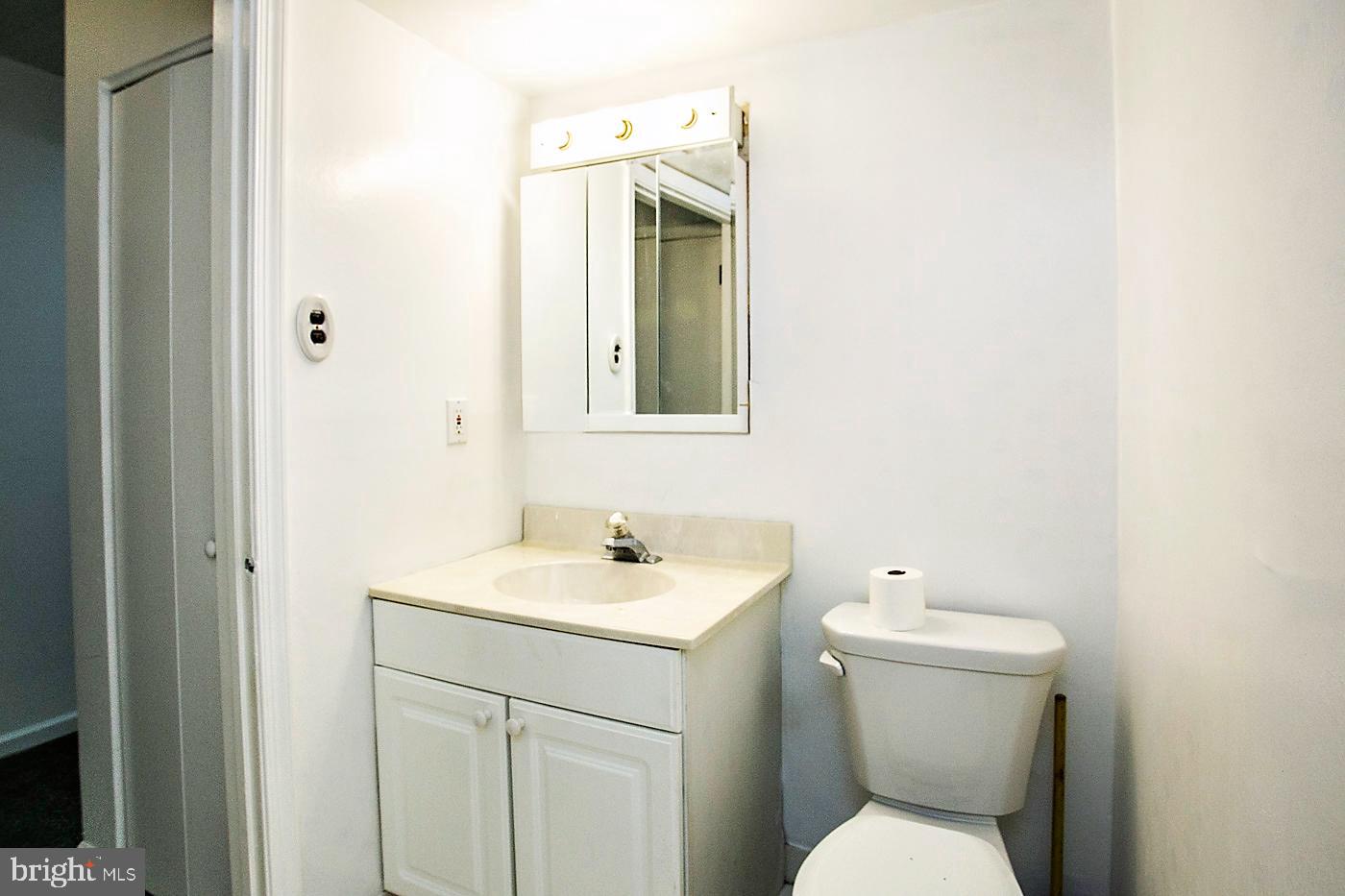 WESTOVER HARBOR - Residential Lease