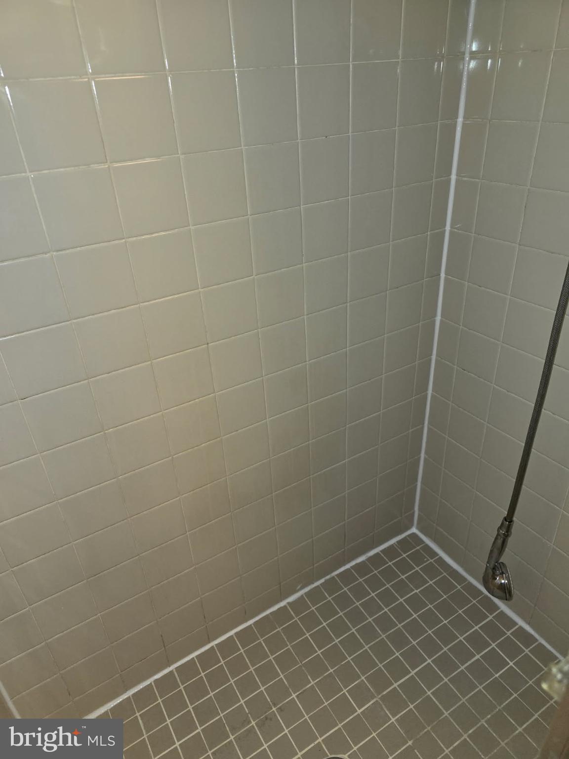 WESTOVER HARBOR - Residential Lease