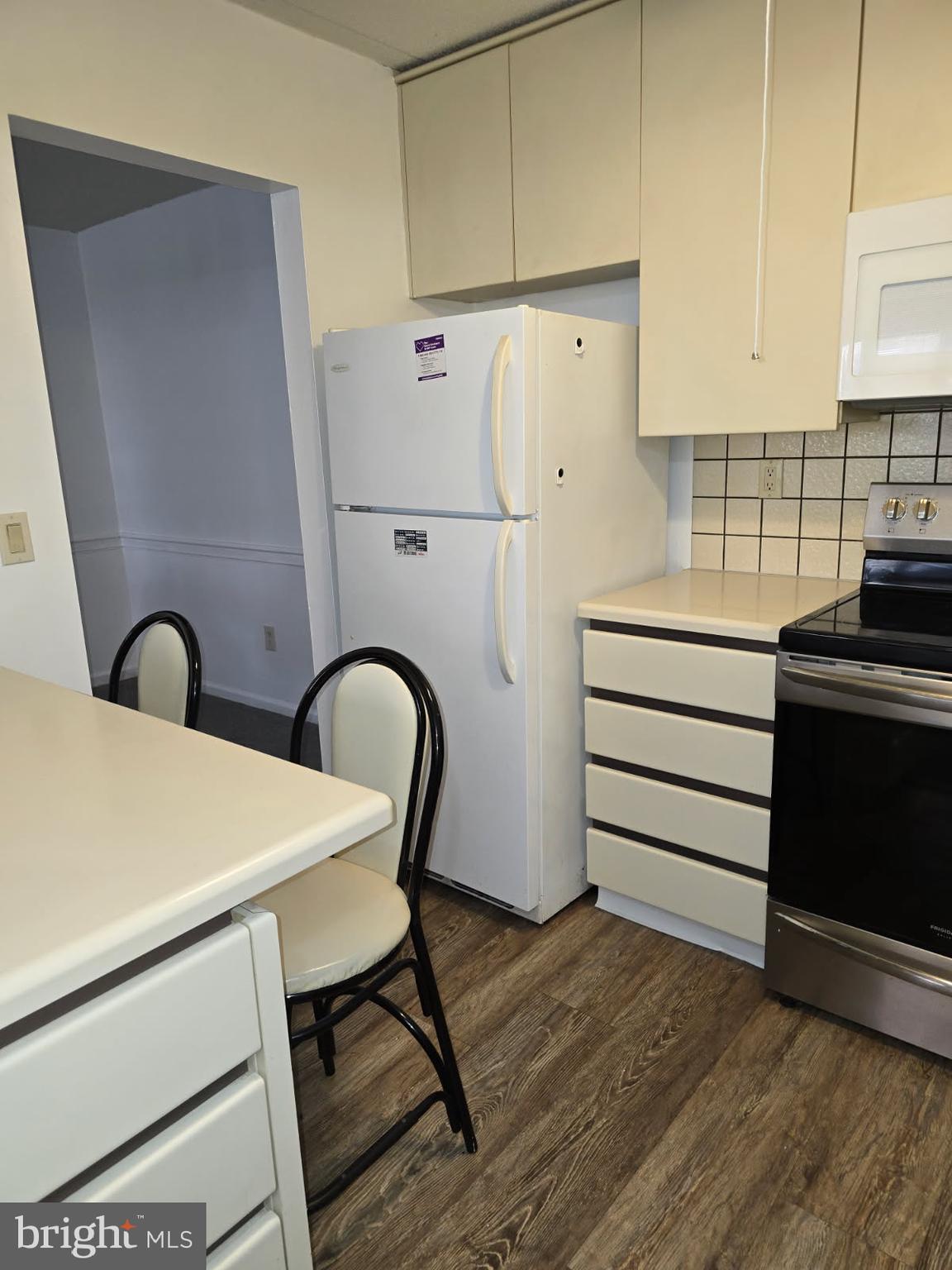 WESTOVER HARBOR - Residential Lease