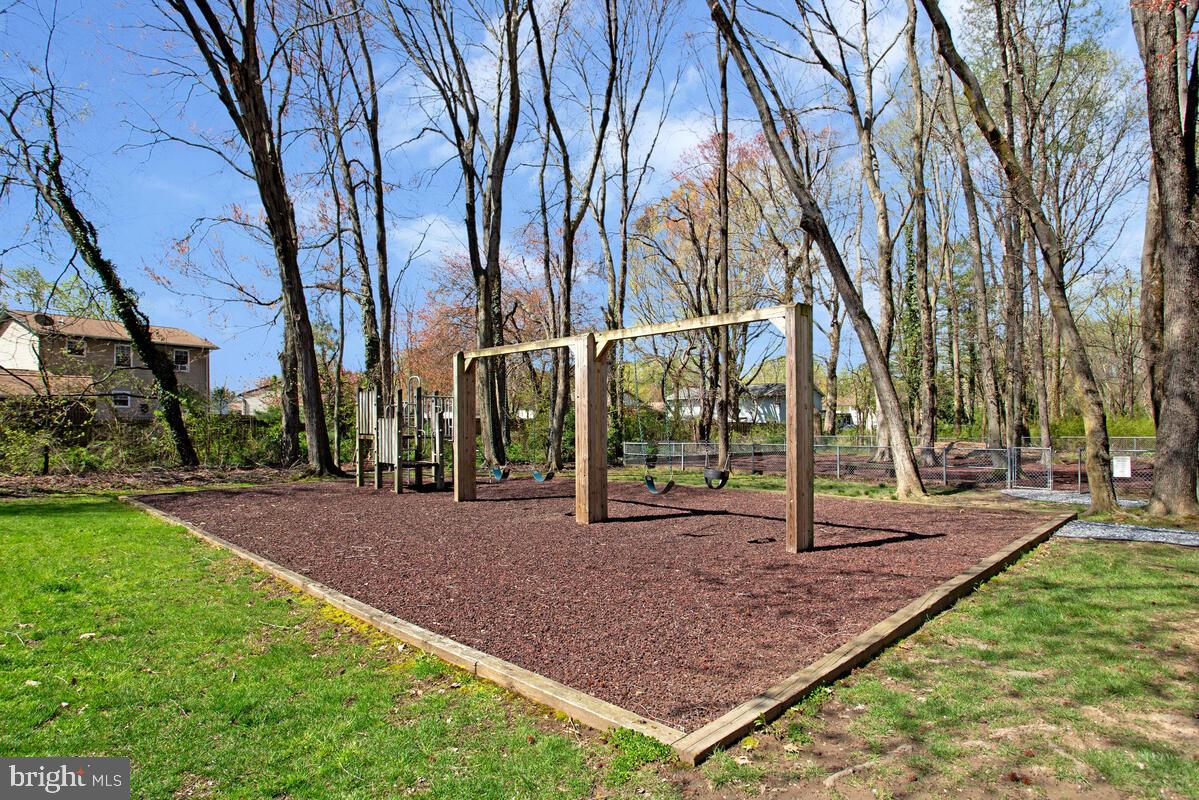 WOODS LANDING - Residential
