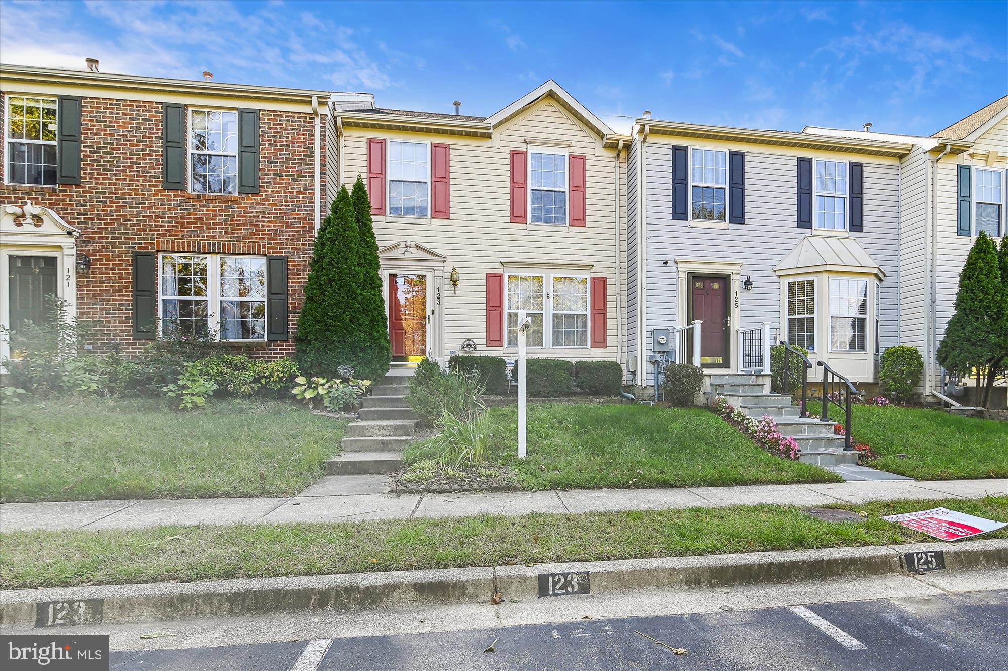 FOX CHASE - Residential