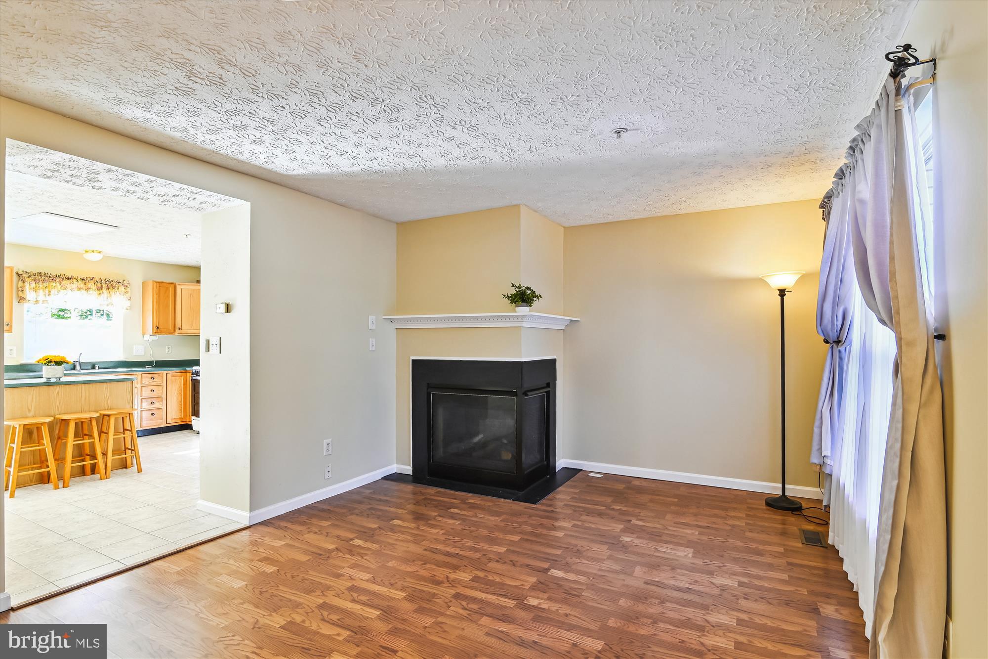 FOX CHASE - Residential