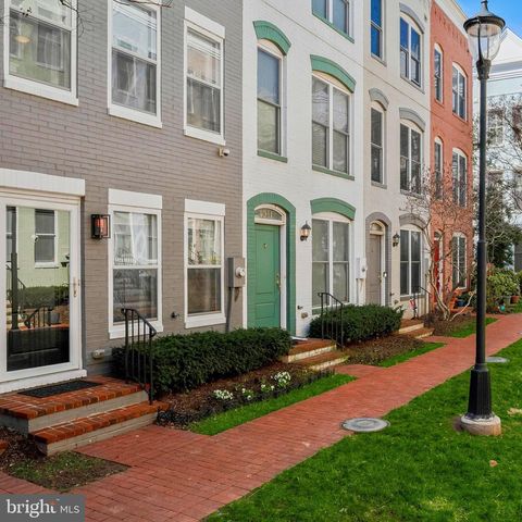 1043 5TH STREET SE WASHINGTON DC 20003