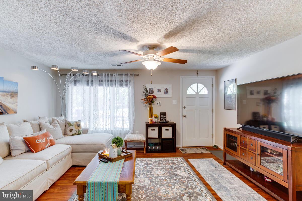 ST CHARLES CARRINGTON - Residential