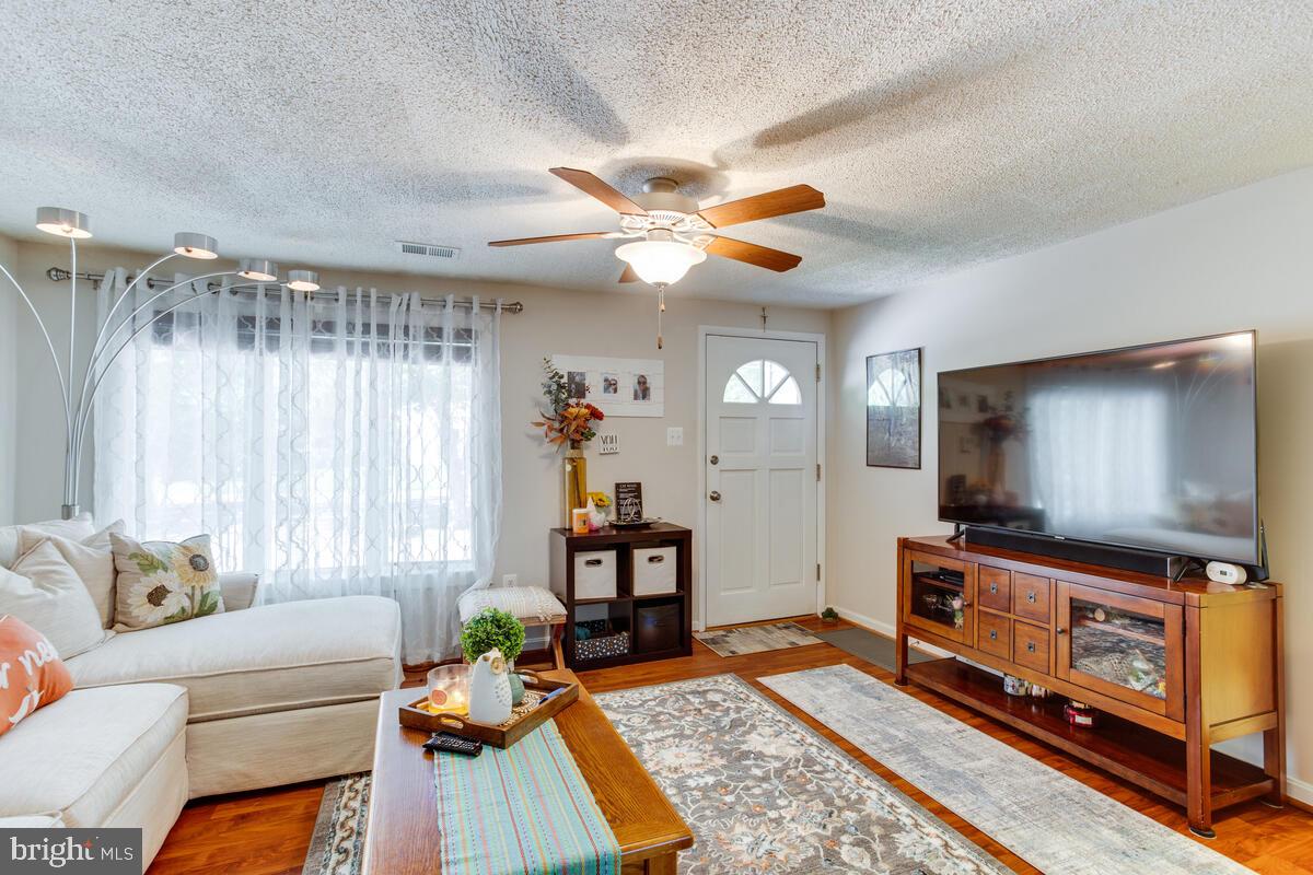 ST CHARLES CARRINGTON - Residential