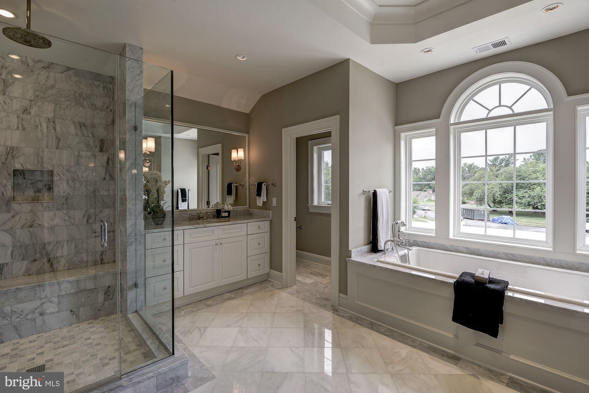 EVERMAY - Residential