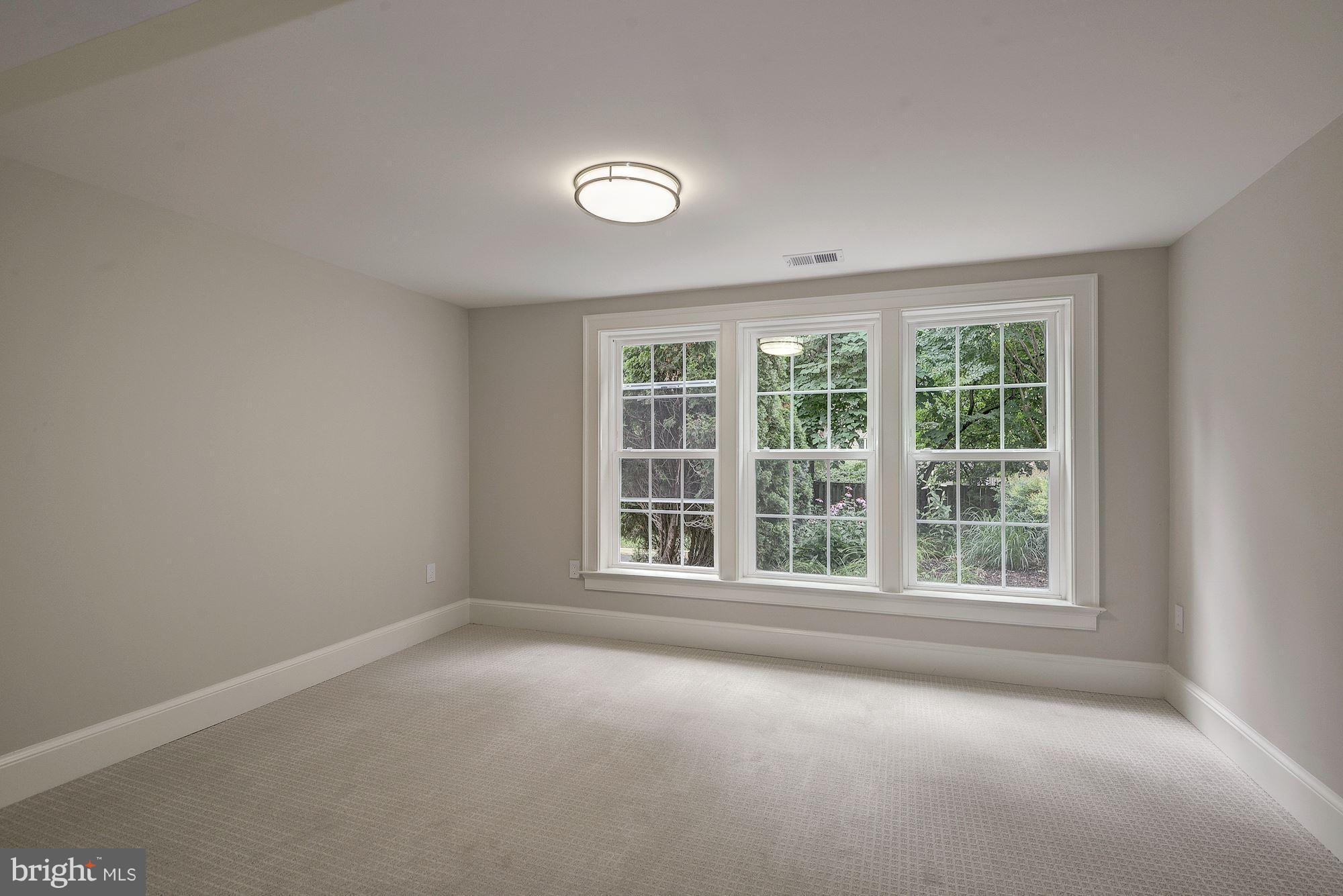 EVERMAY - Residential