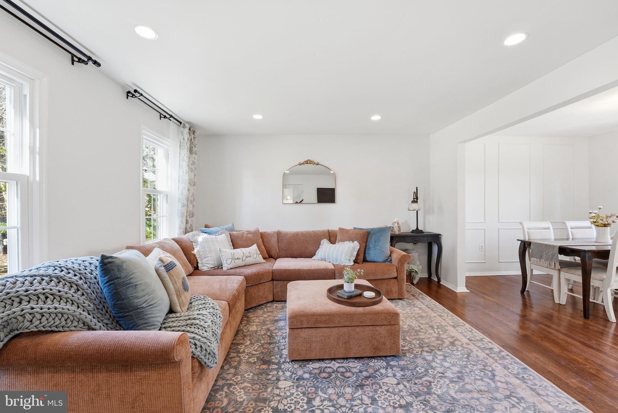 PARKSIDE ESTATES - Residential