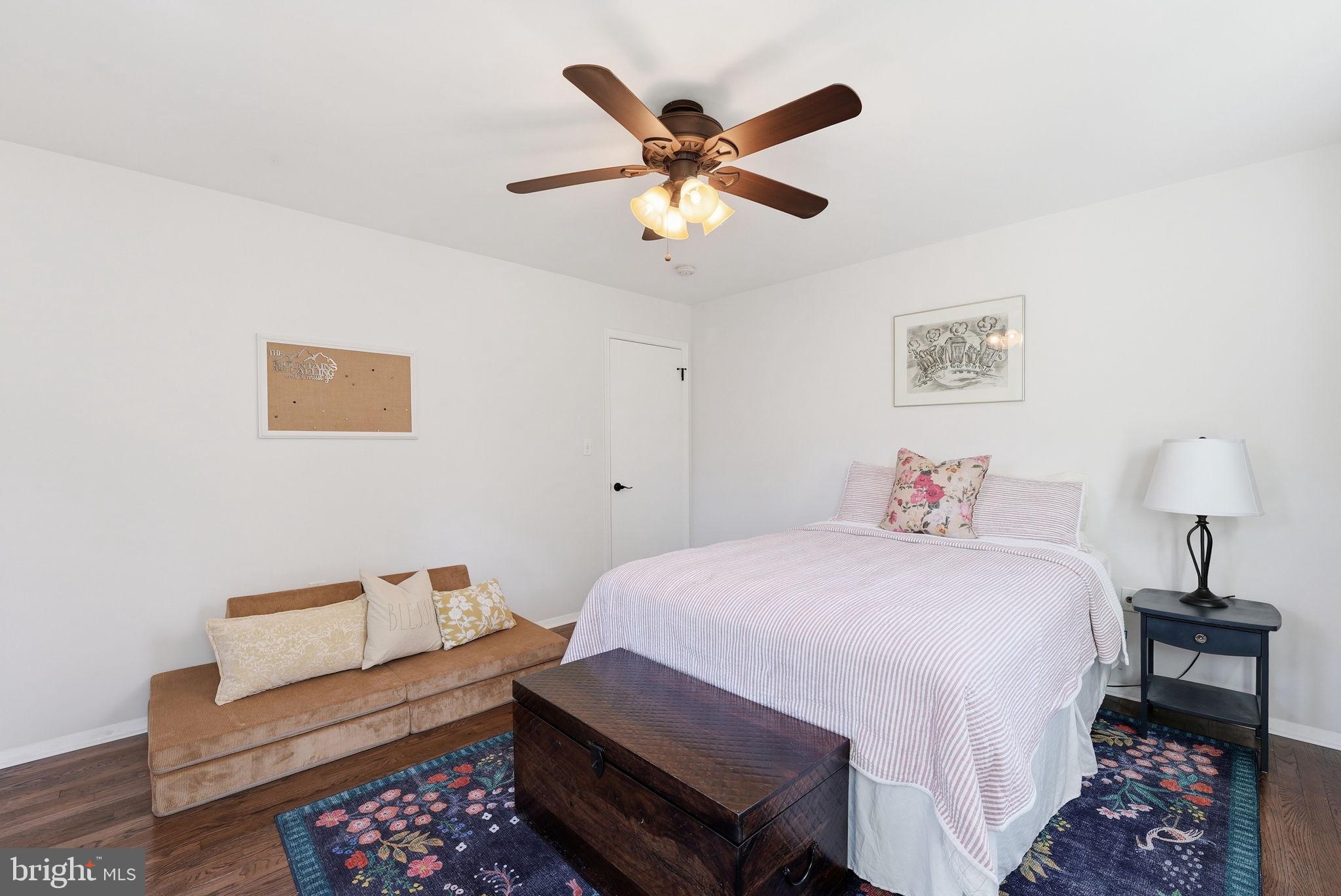 PARKSIDE ESTATES - Residential