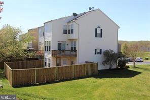 1372 CRANES BILL WAY