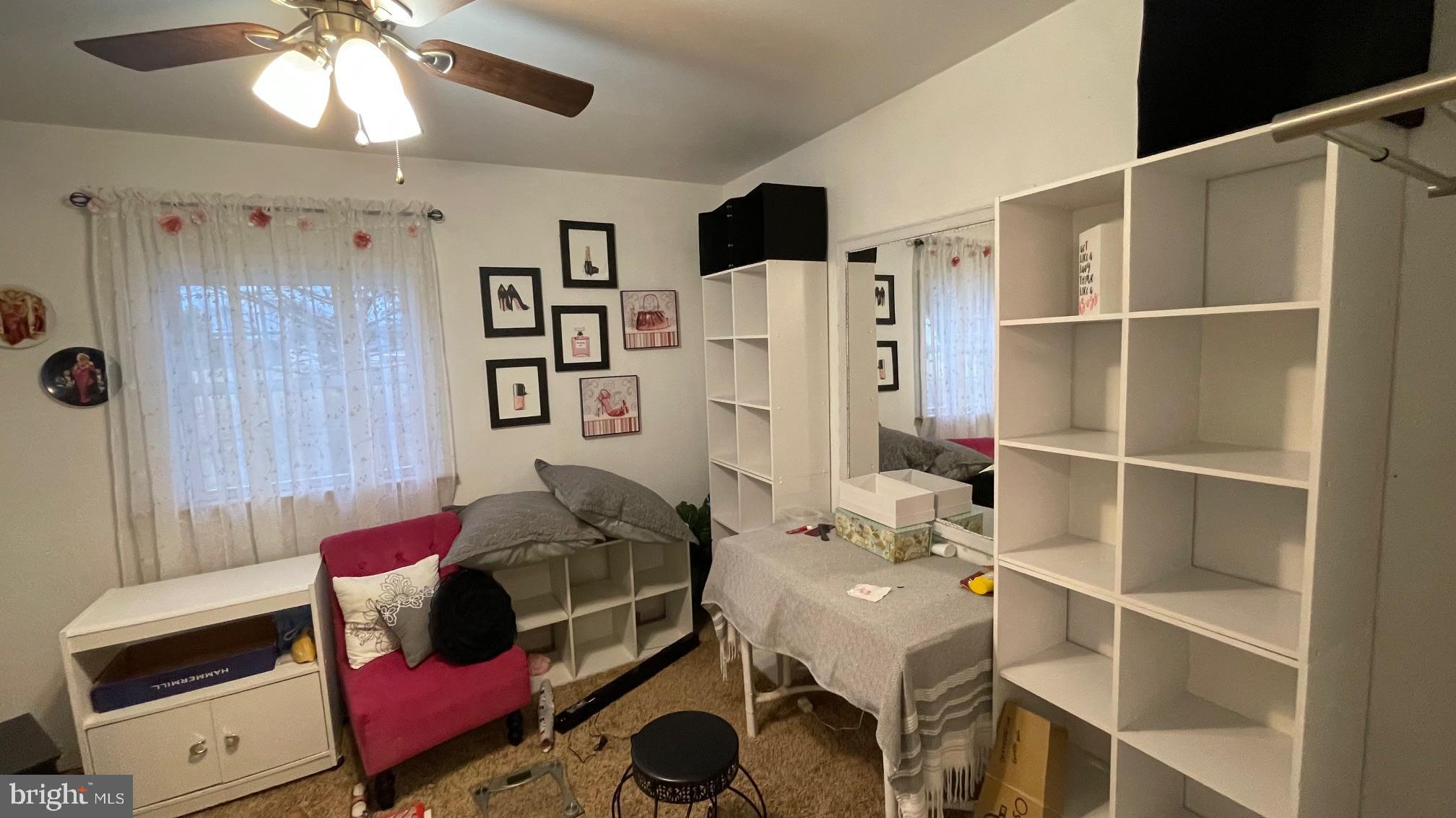 PLEASANT DALE - Residential