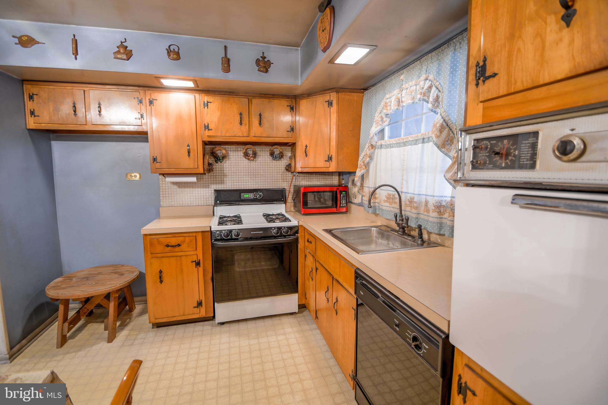 BRITTANY FARMS - Residential