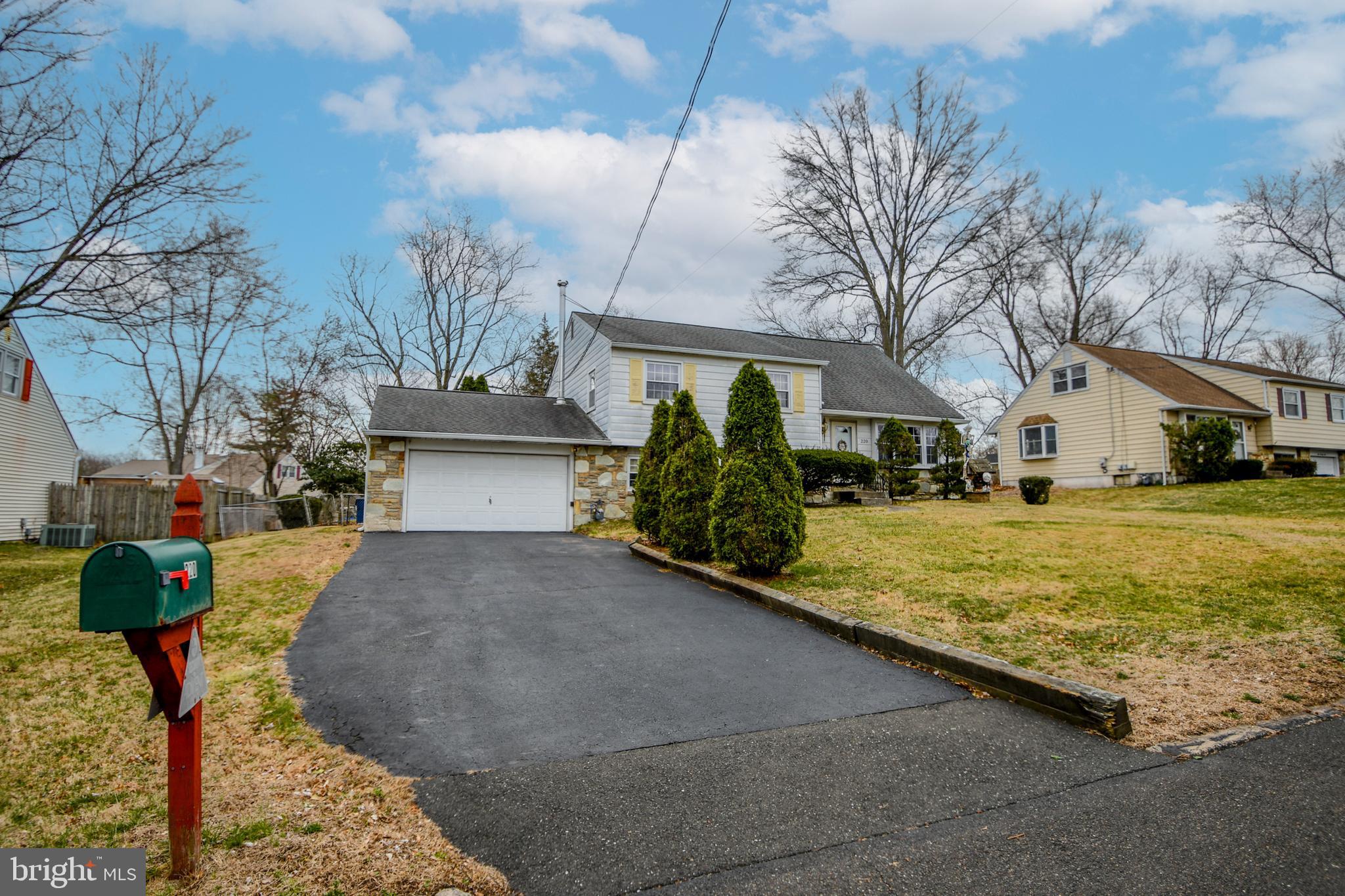 BRITTANY FARMS - Residential