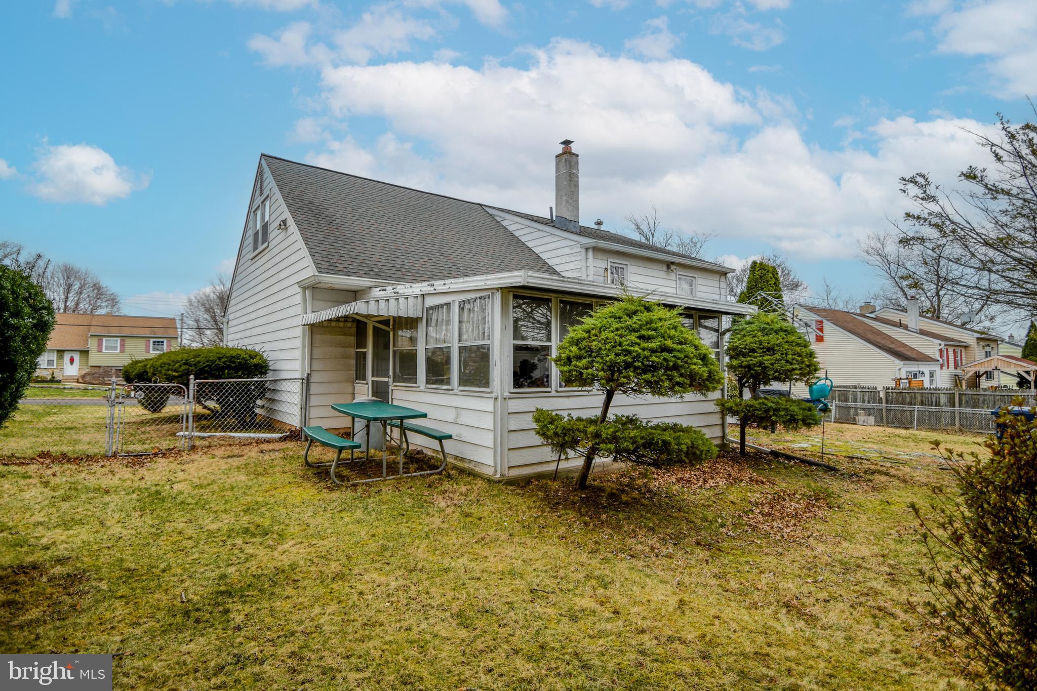 BRITTANY FARMS - Residential