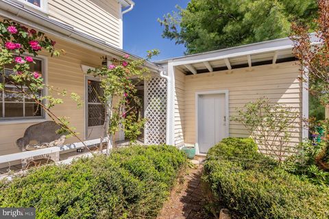 Tiny photo for 222 N Main Street, MT CRAWFORD, VA 22841 (MLS # VARO2003056)