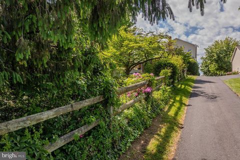 Tiny photo for 222 N Main Street, MT CRAWFORD, VA 22841 (MLS # VARO2003056)