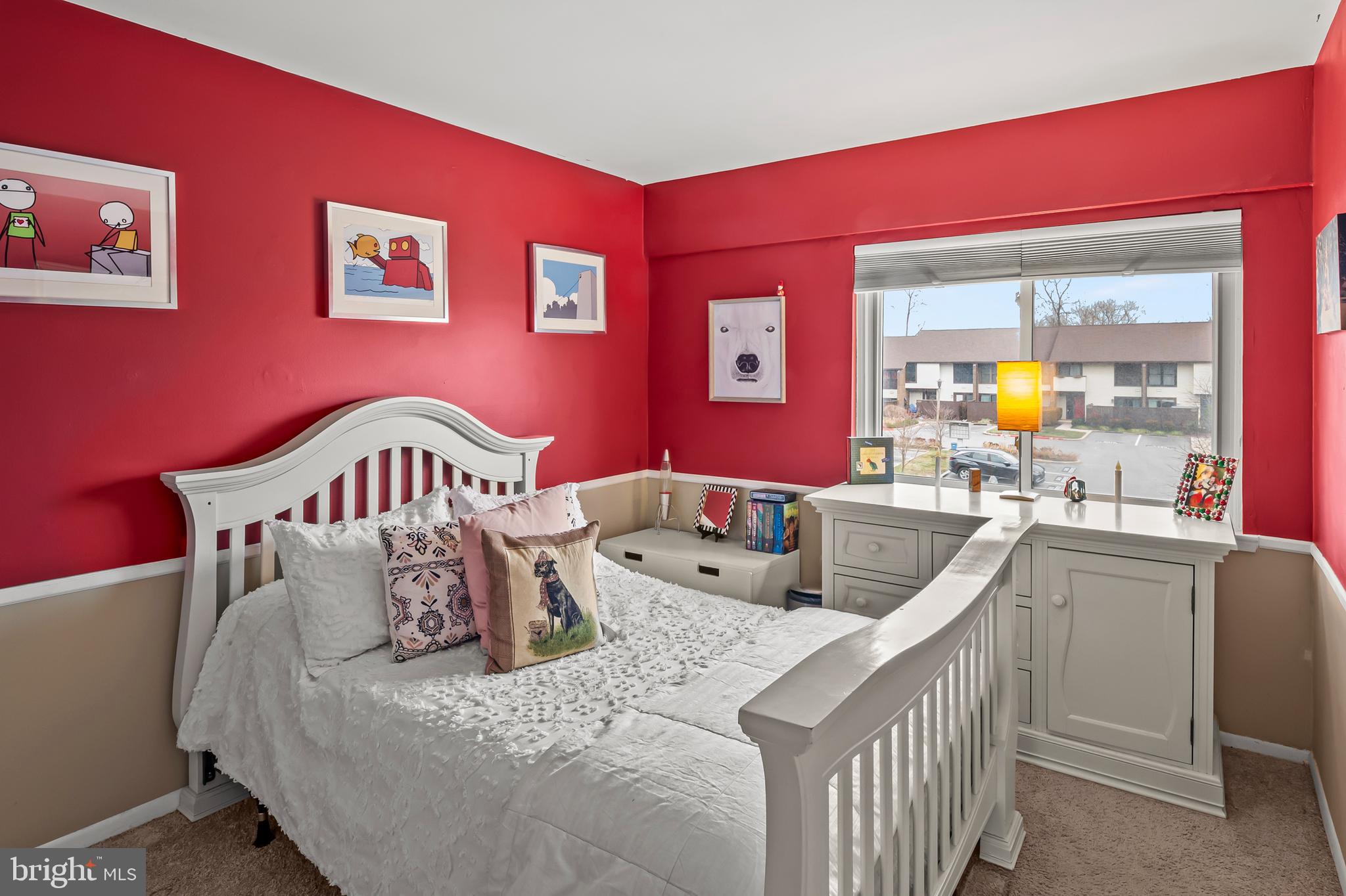 TOWN CENTER - Residential