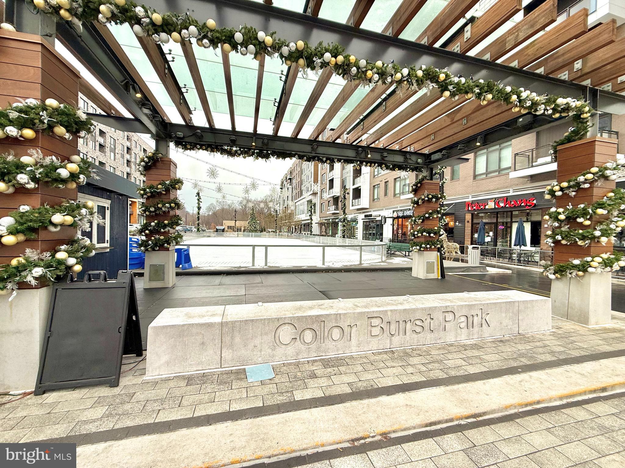 TOWN CENTER - Residential