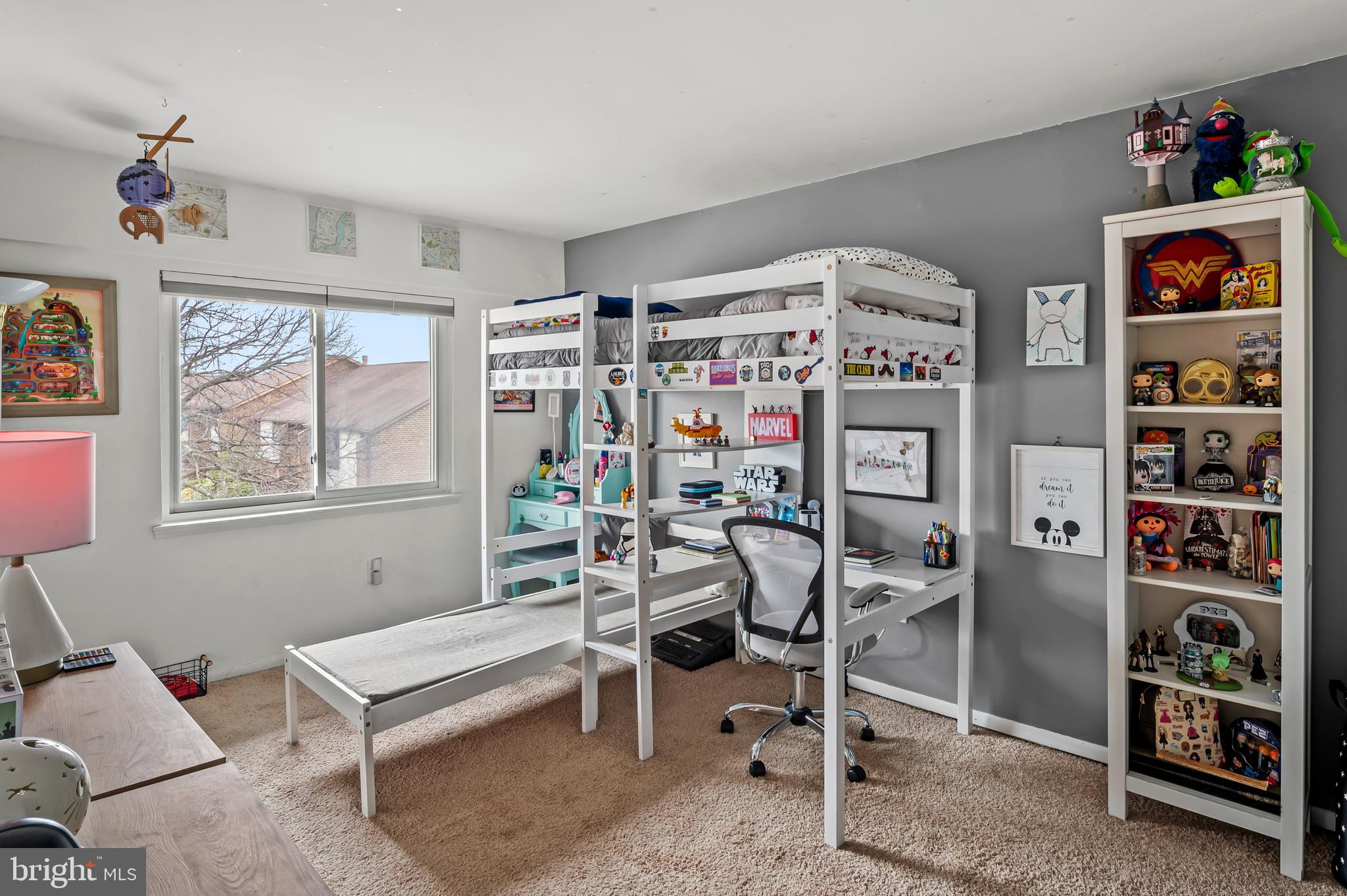 TOWN CENTER - Residential