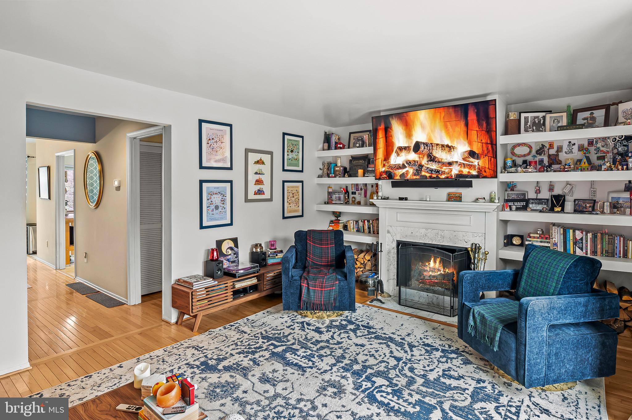 TOWN CENTER - Residential