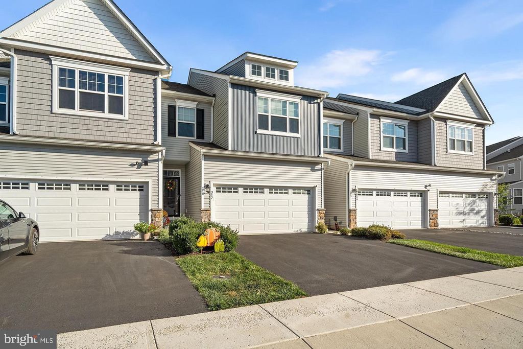 Photo of 317 Ridgewood Drive, ROYERSFORD, PA 19468 (MLS # PAMC2166992)