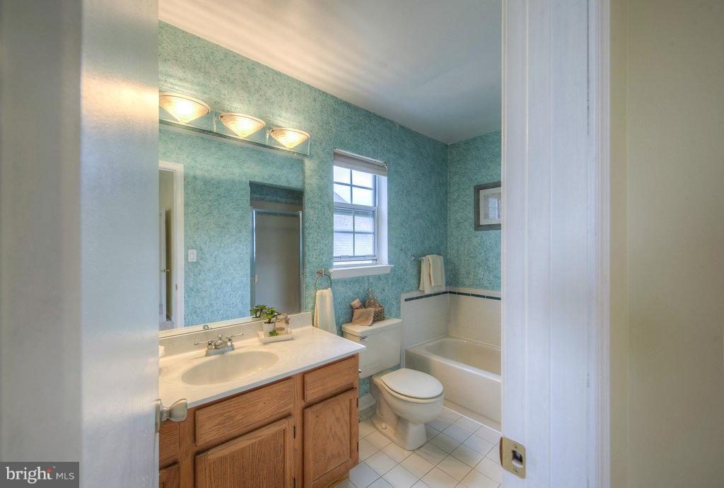 ARMFIELD FARMS - Residential