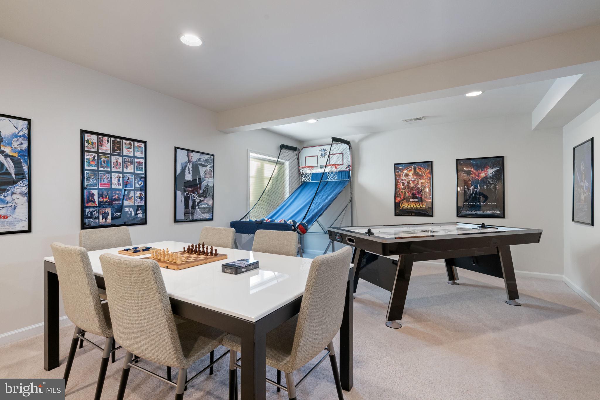 POTOMAC SHORES - Residential