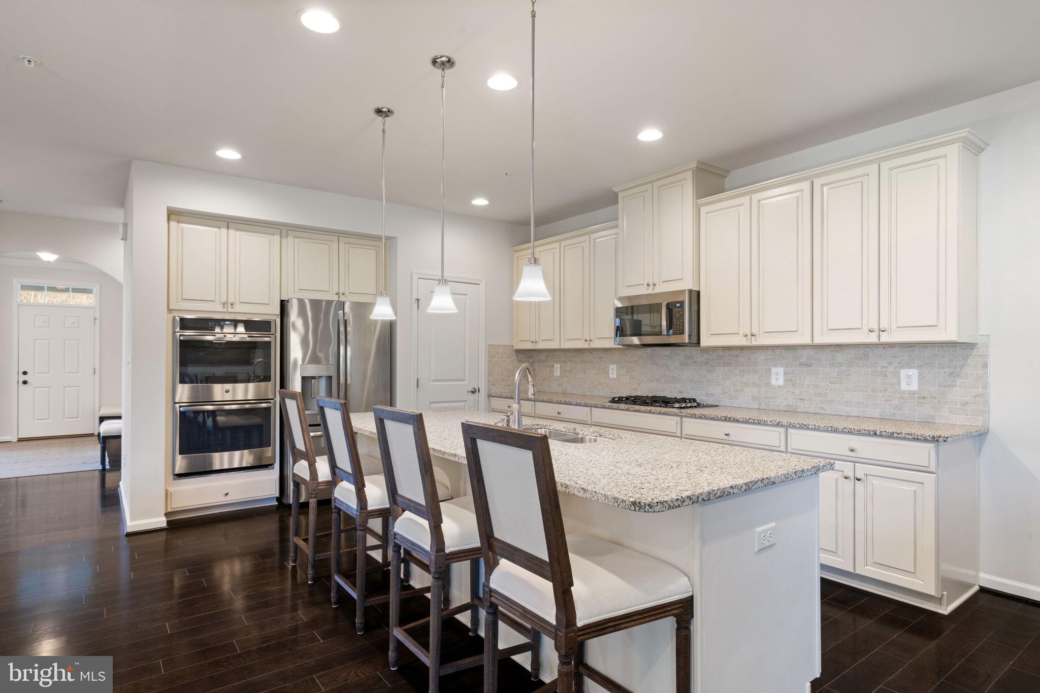 POTOMAC SHORES - Residential