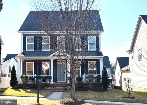 2113 RIVER HERITAGE BOULEVARD DUMFRIES VA 22026