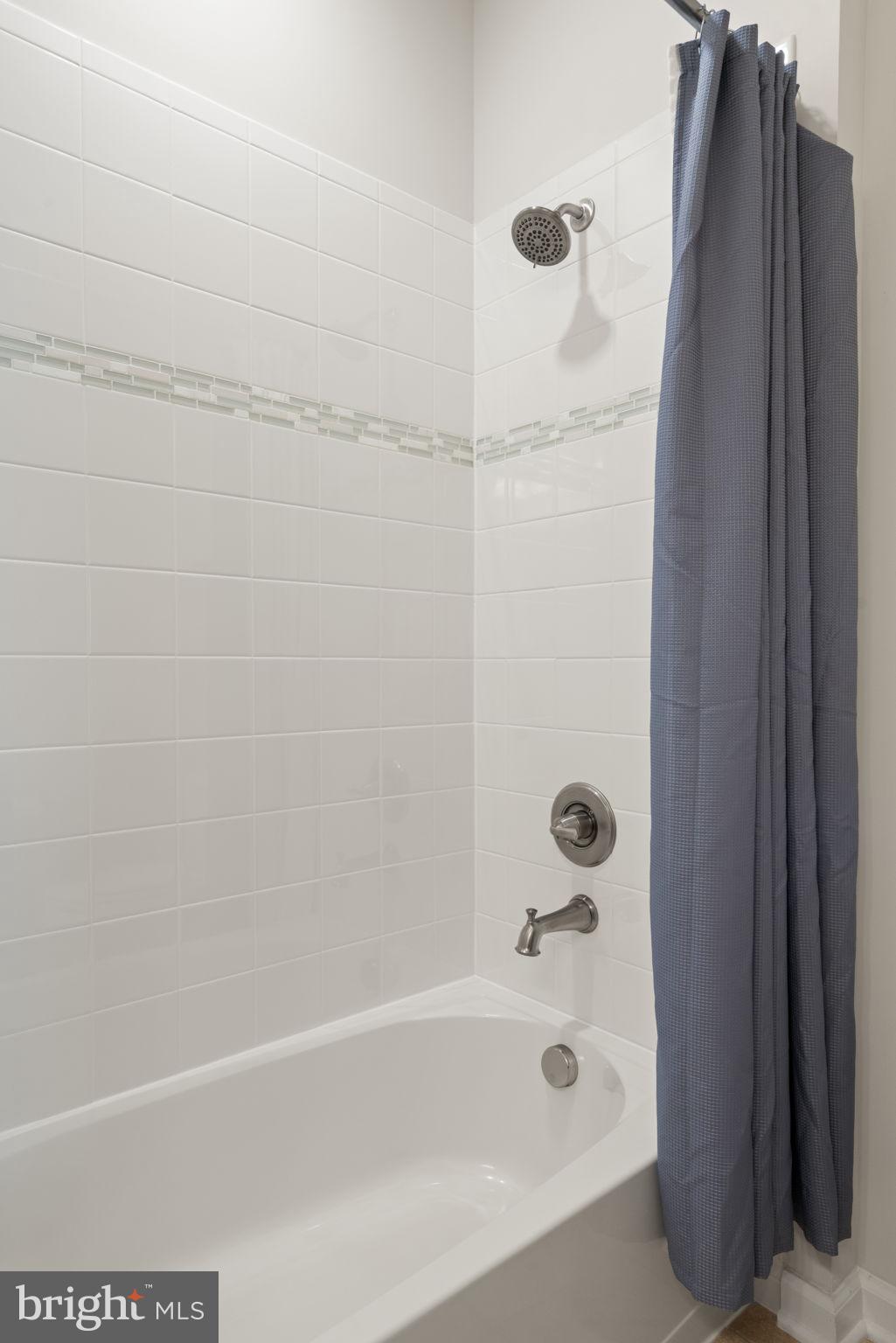 POTOMAC SHORES - Residential