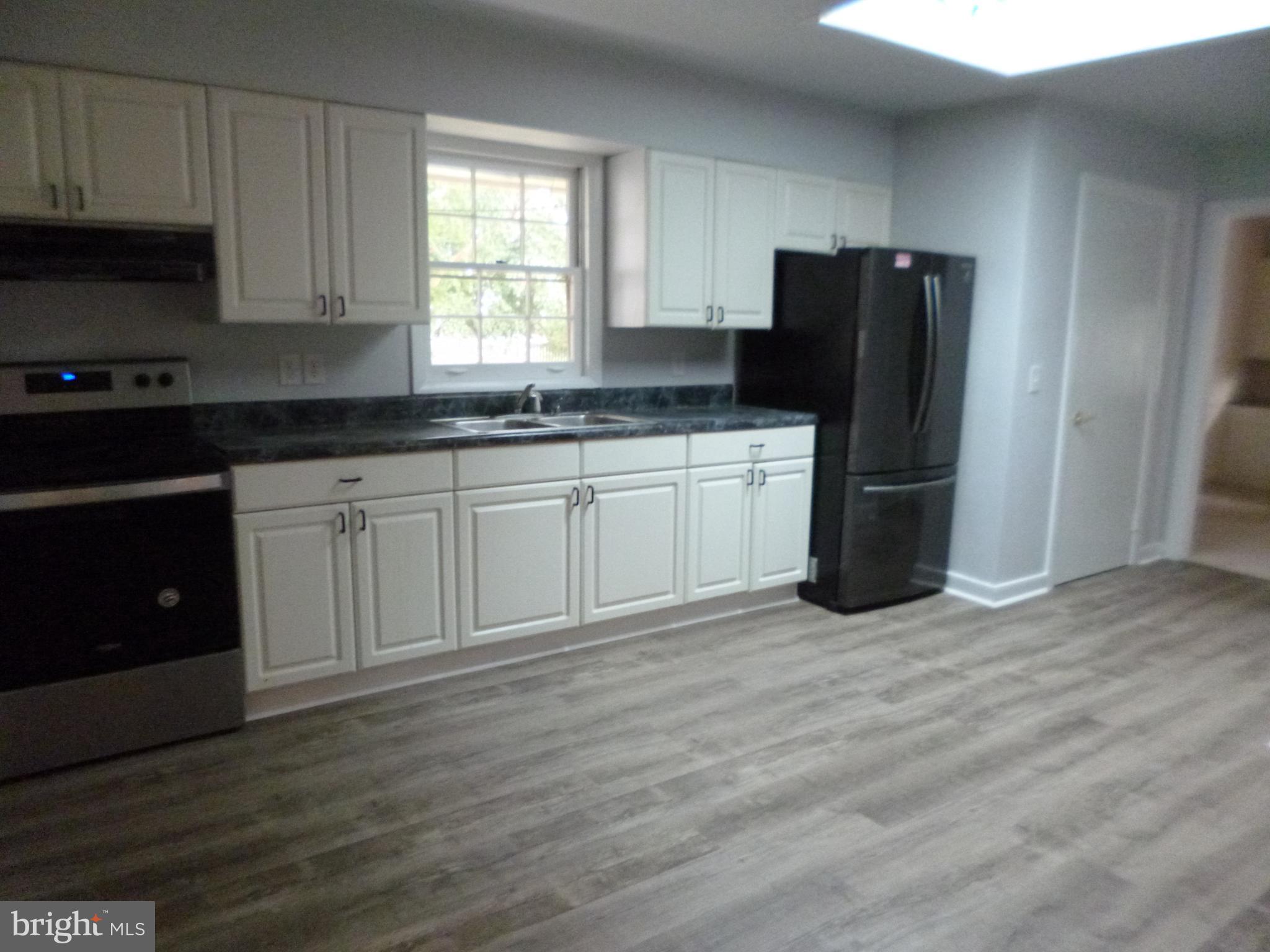 JACKSON PARK - Residential Lease